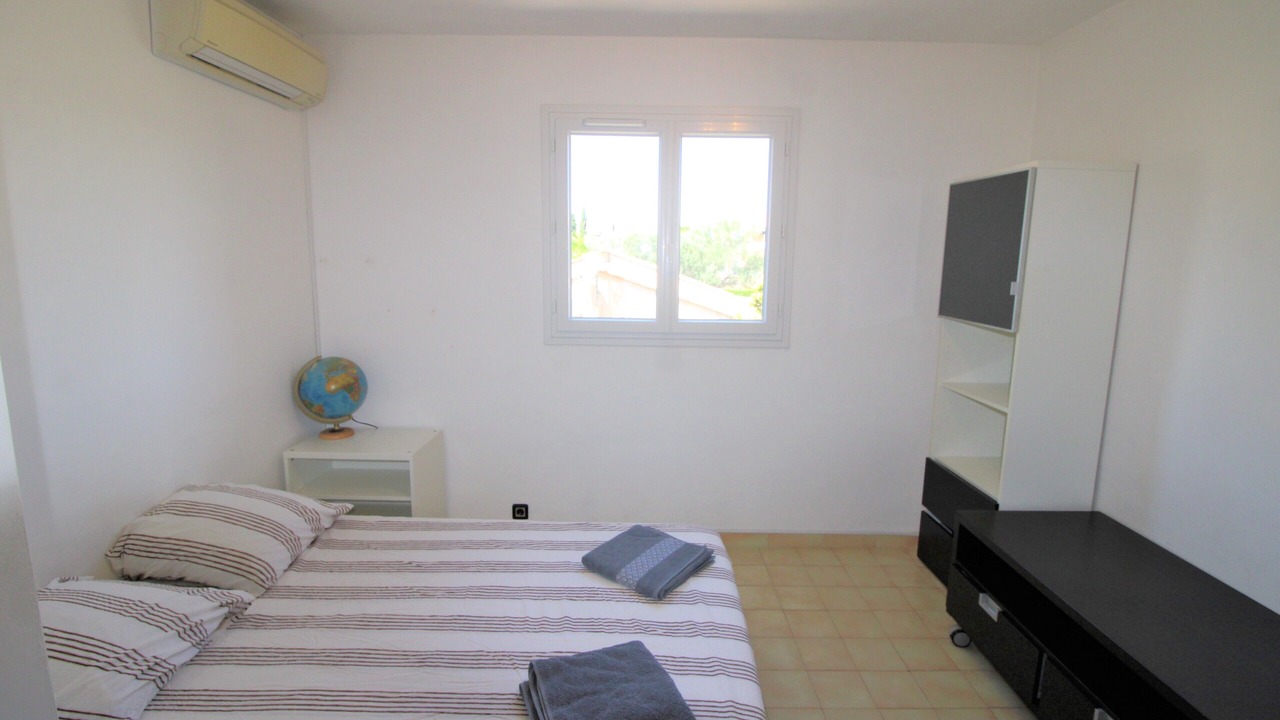 Photo of Bedroom in Hyeres