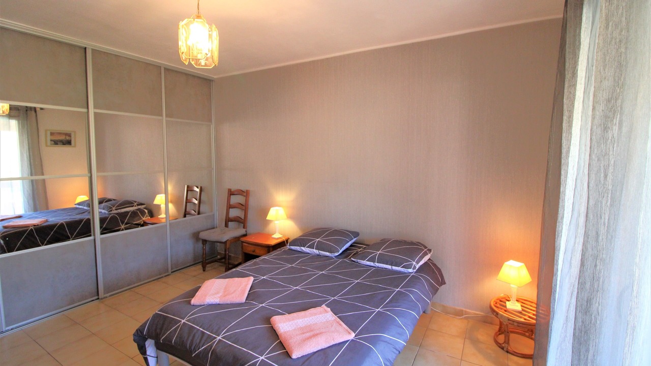 Photo of Bedroom in Hyeres