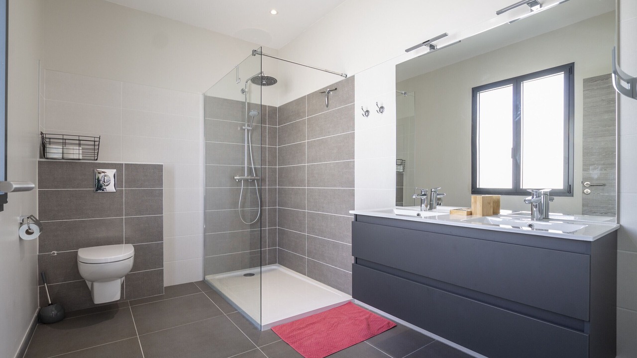 Photo of Bathroom in Maillane