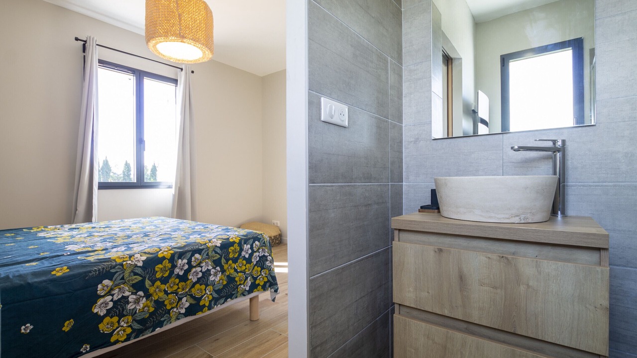 Photo of Bathroom in Maillane