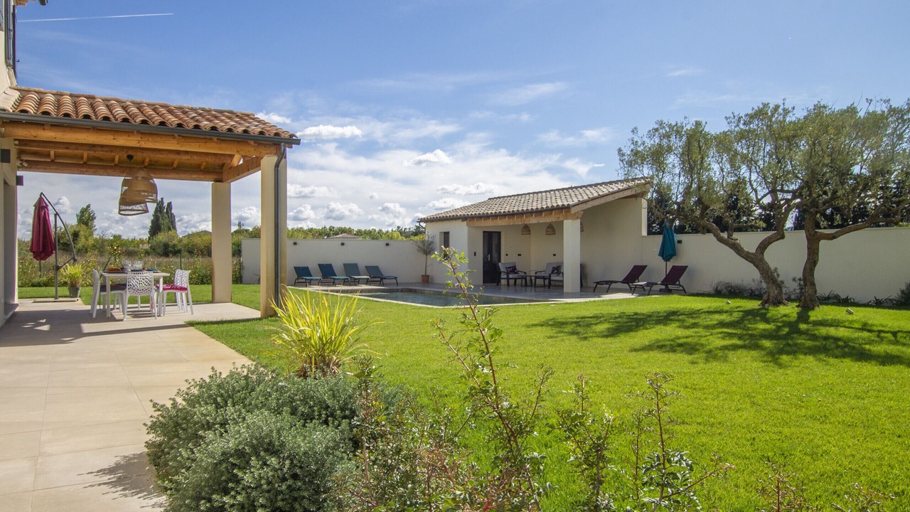Photo of Outdoor in Maillane