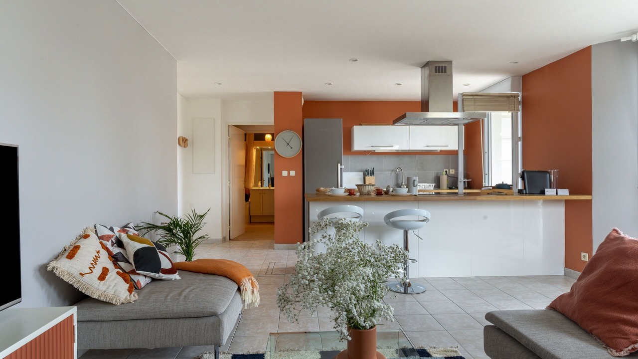 Photo of Livingroom in 8th Arrondissement