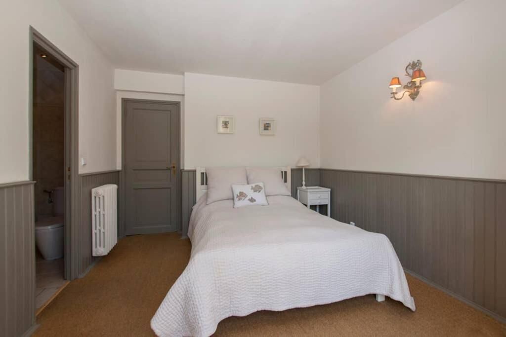 Photo of Bedroom in Tourrettes-sur-Loup