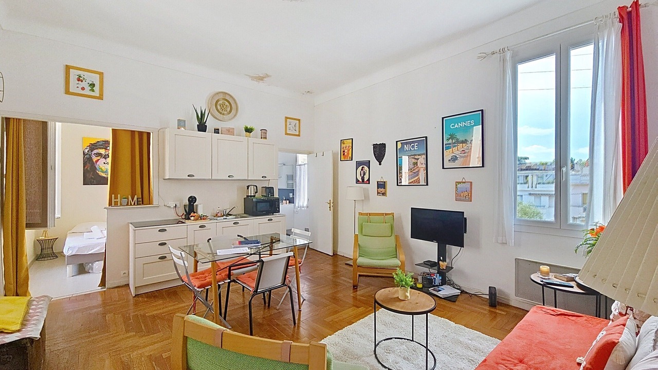Photo of Livingroom in Carnot