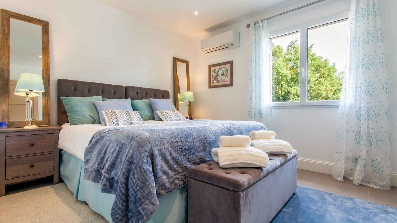 Photo of Bedroom in Chateauneuf-Grasse