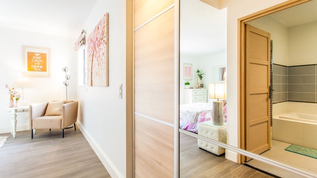 Photo of Bedroom in Chateauneuf-Grasse