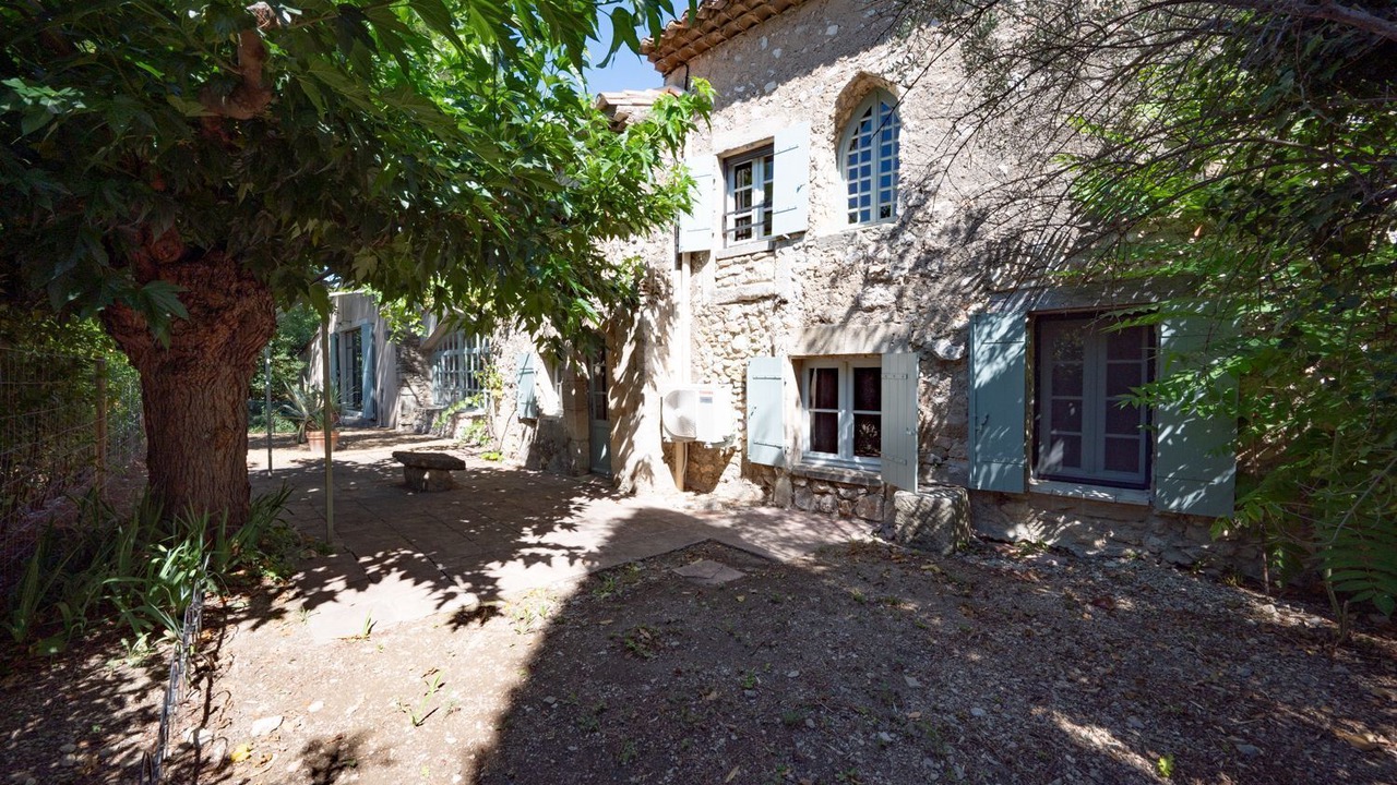 Photo of Others in Eygalieres
