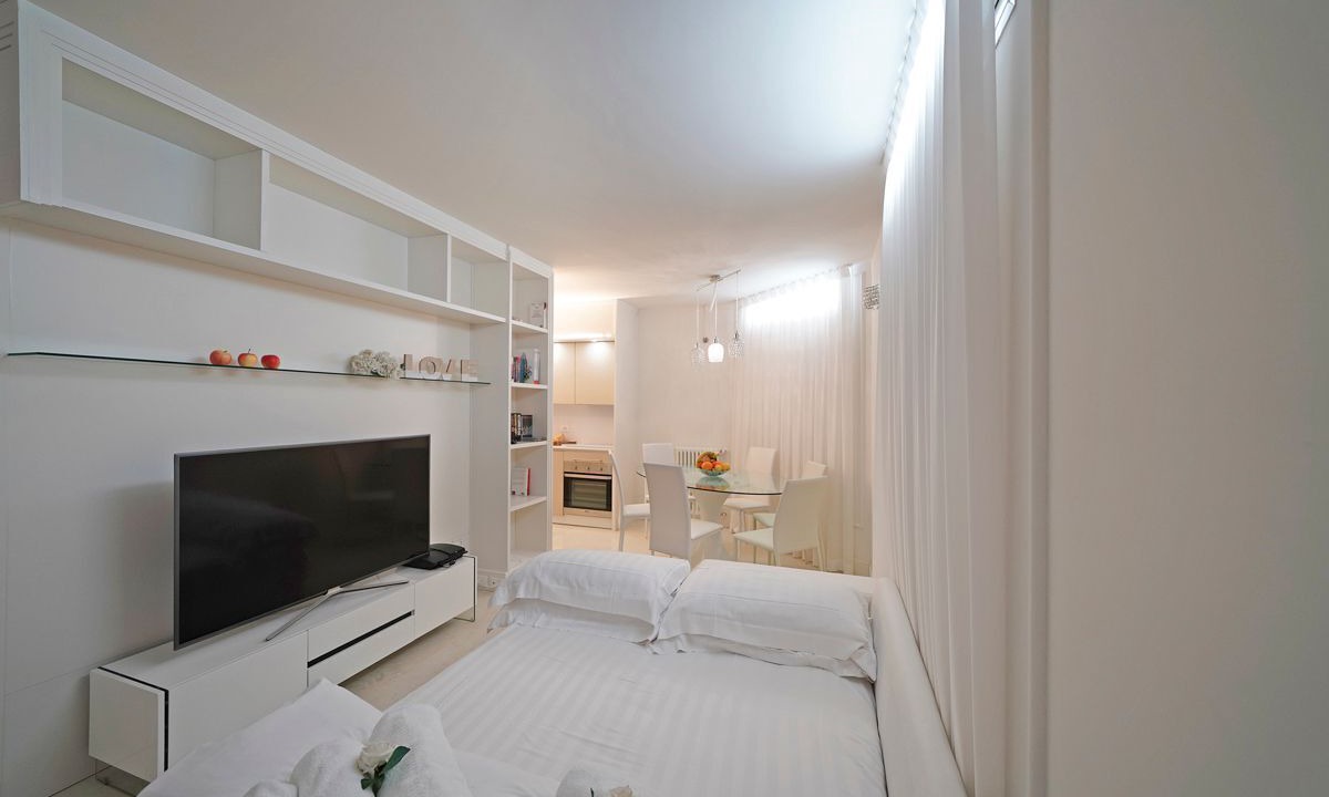 Photo of Bedroom in Toscolano Maderno