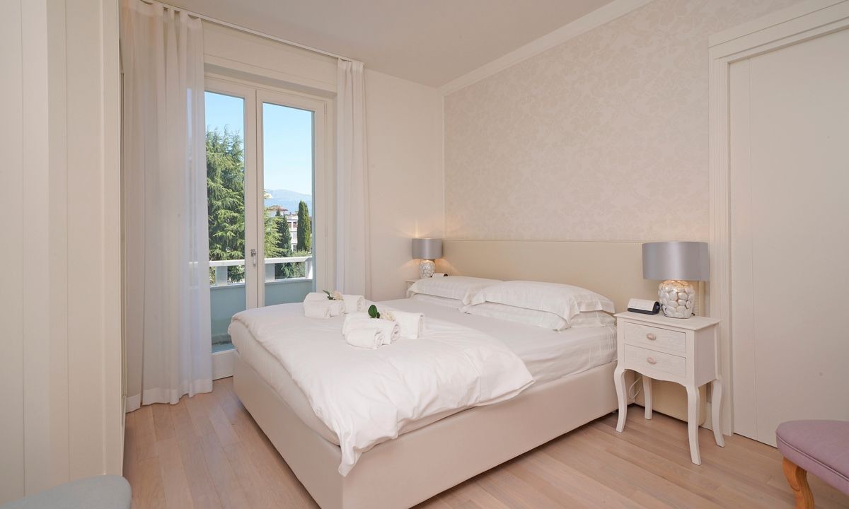 Photo of Bedroom in Toscolano Maderno