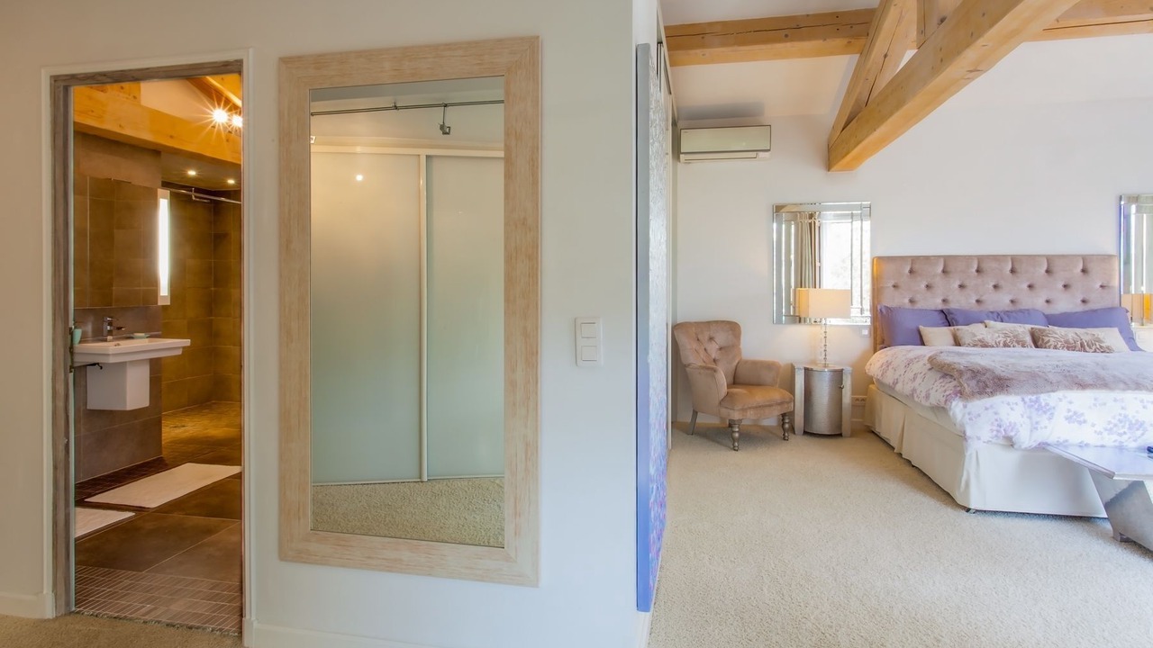 Photo of Bedroom in Chateauneuf-Grasse