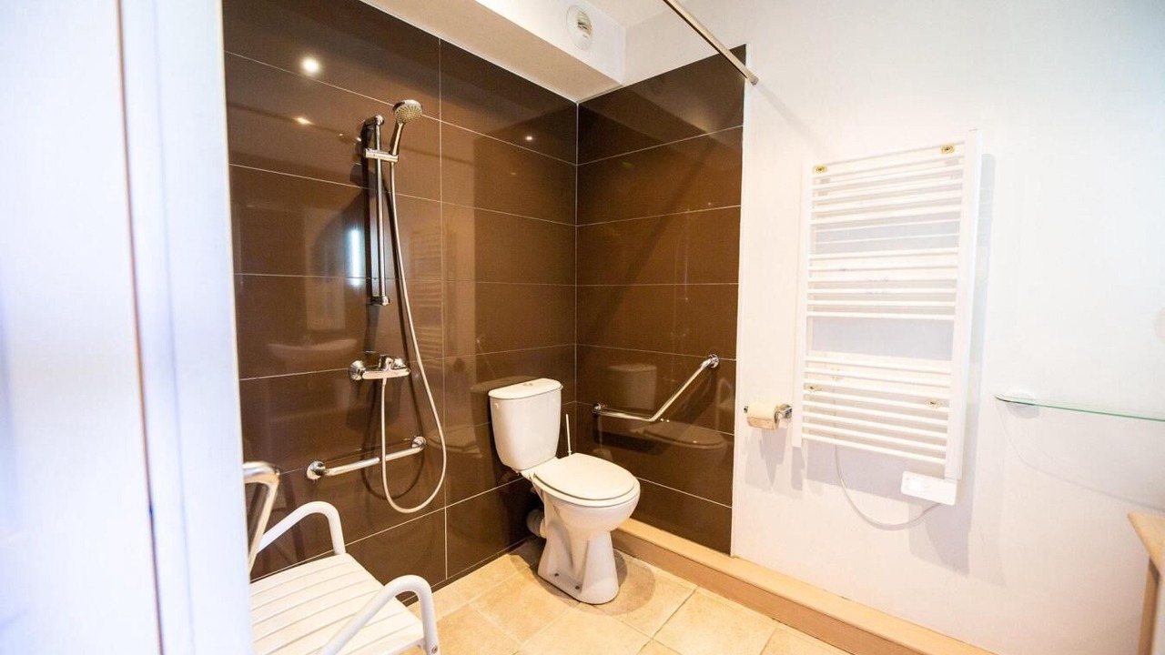Photo of Bathroom in Jausiers