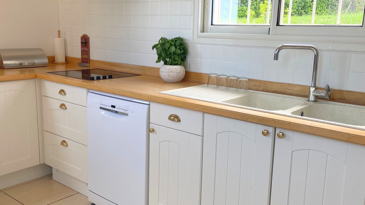 Photo of Kitchen in Thezan-les-Beziers