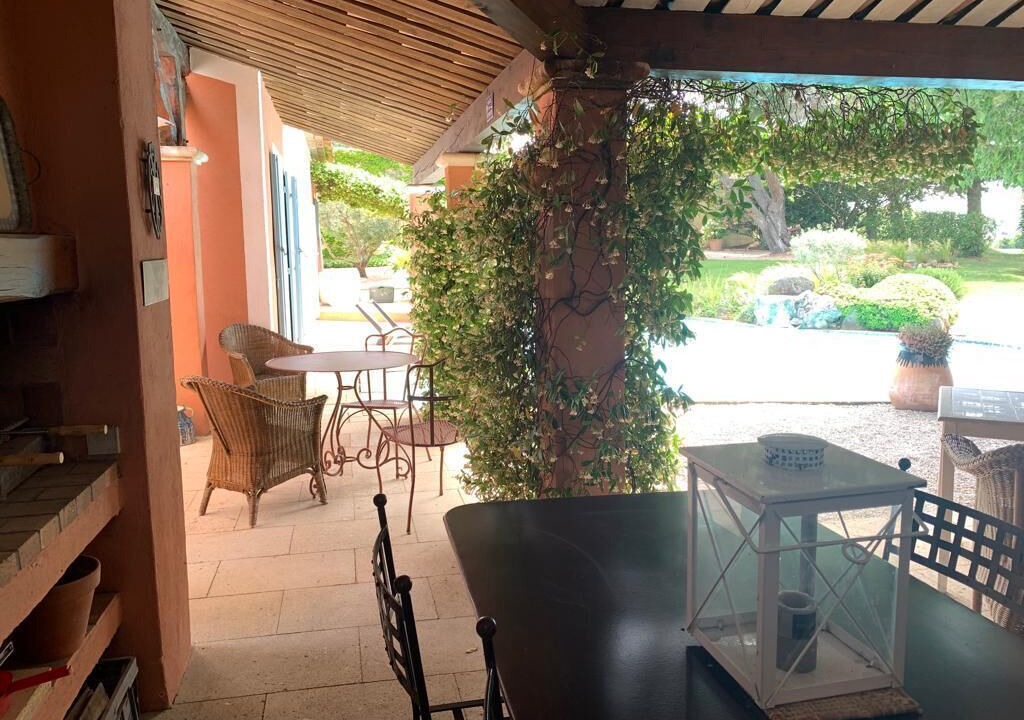 Photo of Outdoor in Pont Royal