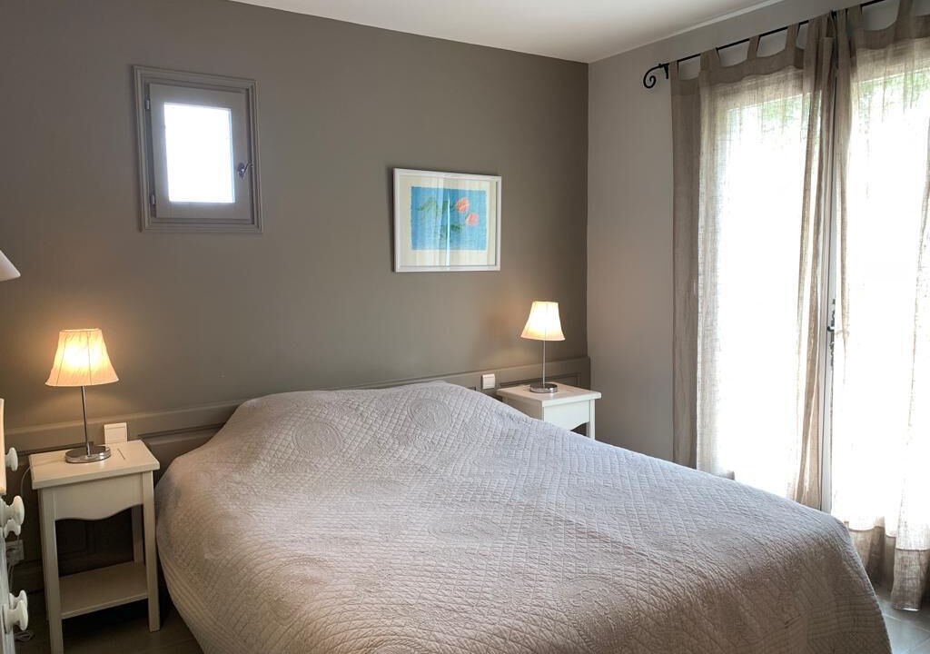 Photo of Bedroom in Pont Royal