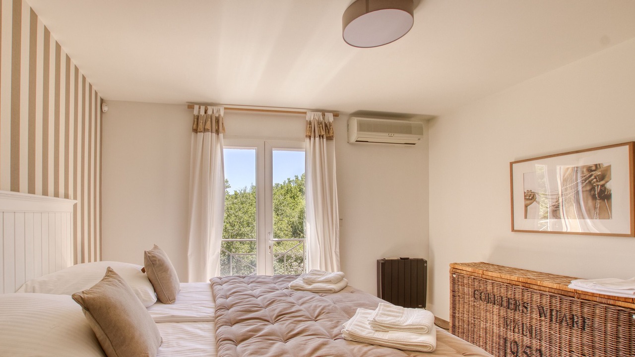 Photo of Bedroom in Montferrat
