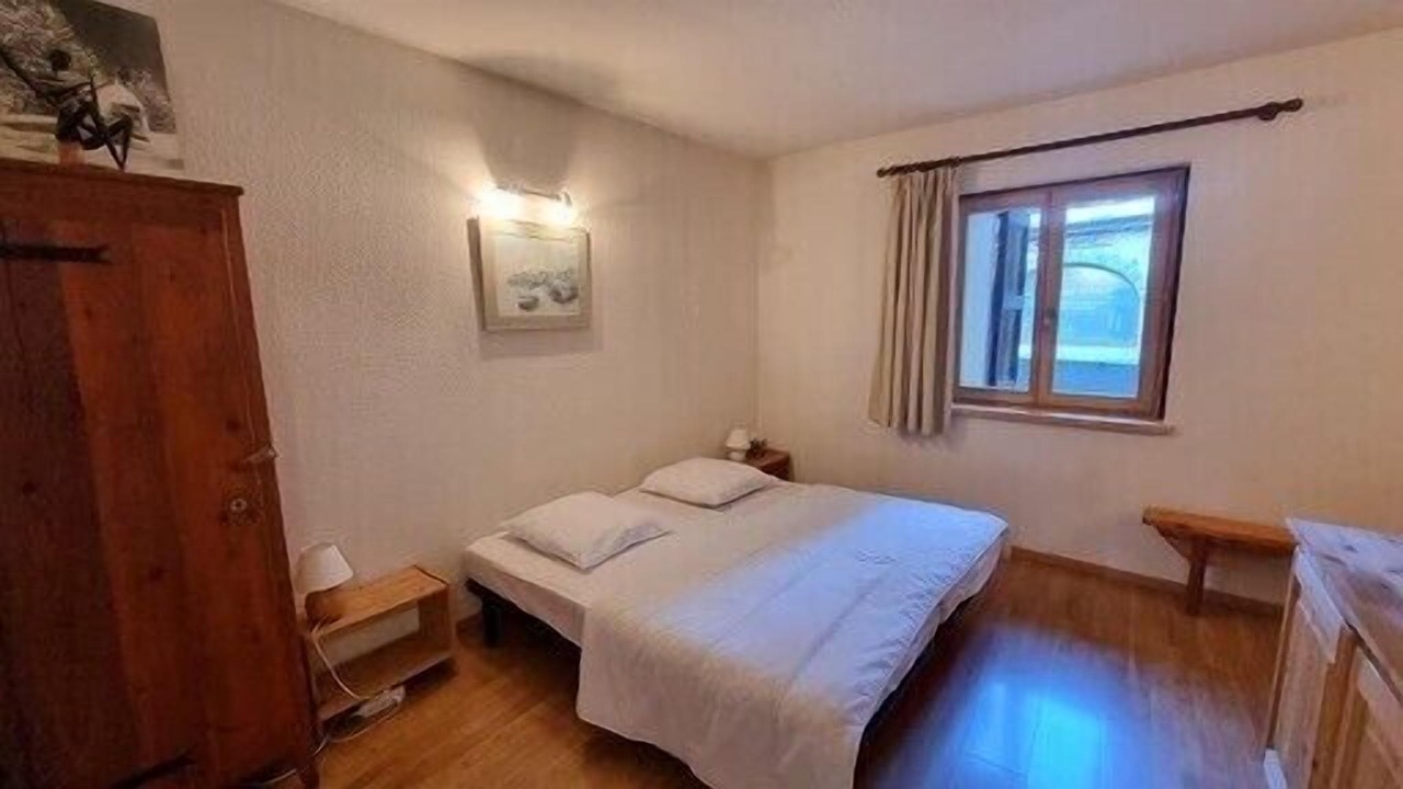 Photo of Bedroom in Molines-en-Queyras