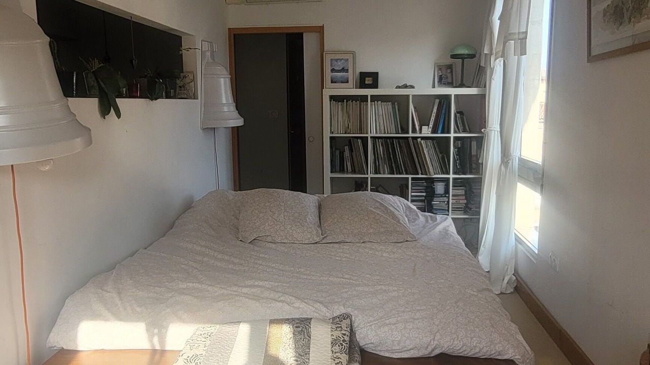 Photo of Bedroom in Avignon City Centre