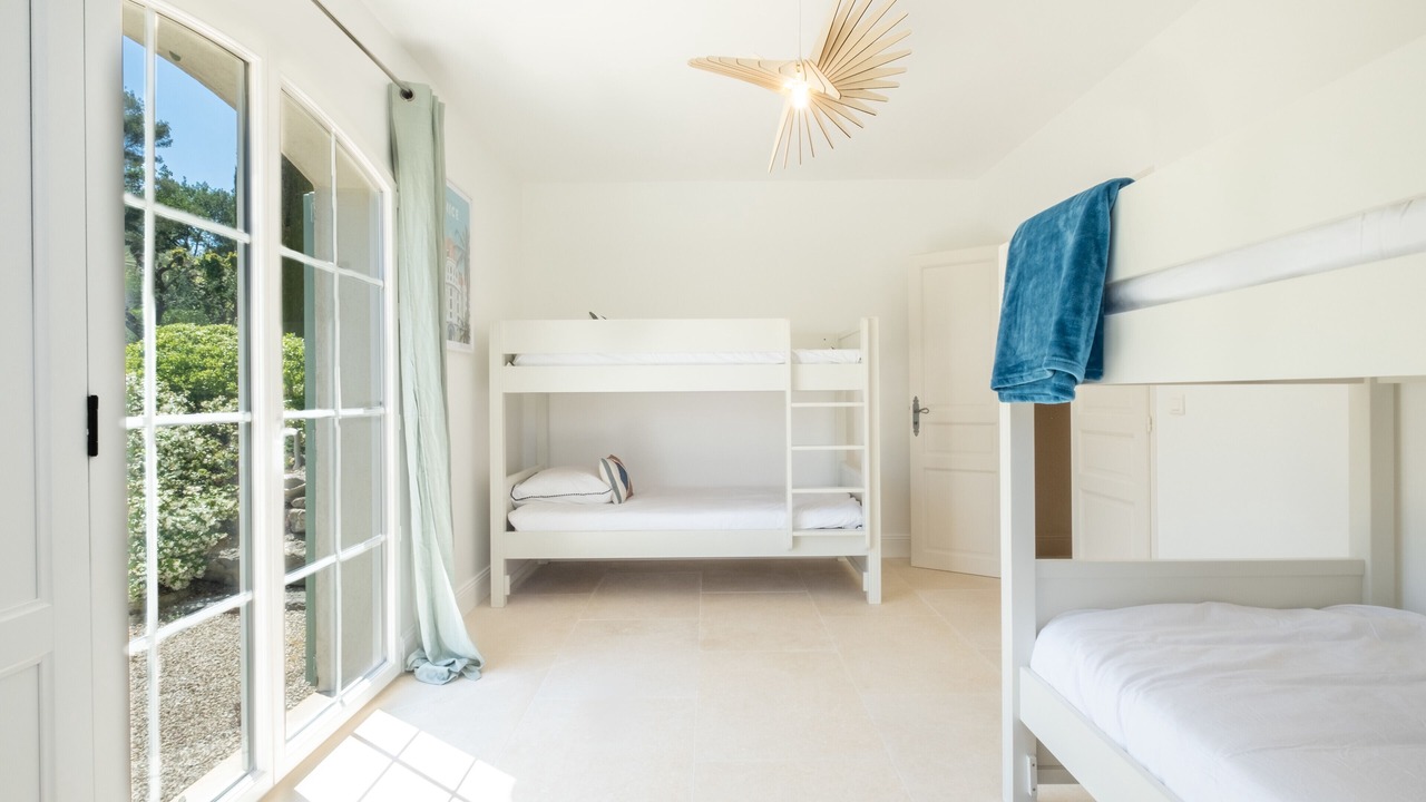 Photo of Bedroom in Roquefort-les-Pins