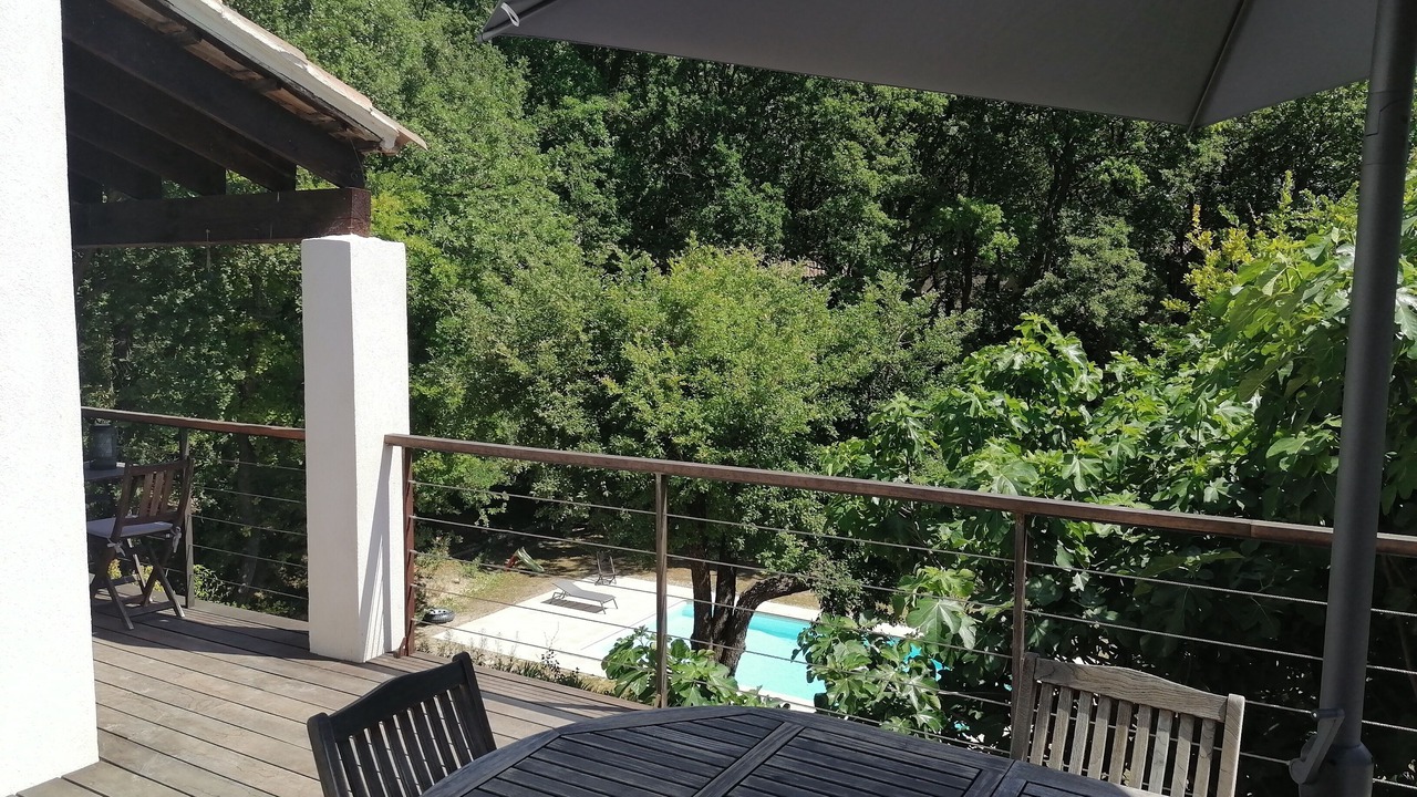 Photo of Outdoor in Eguilles