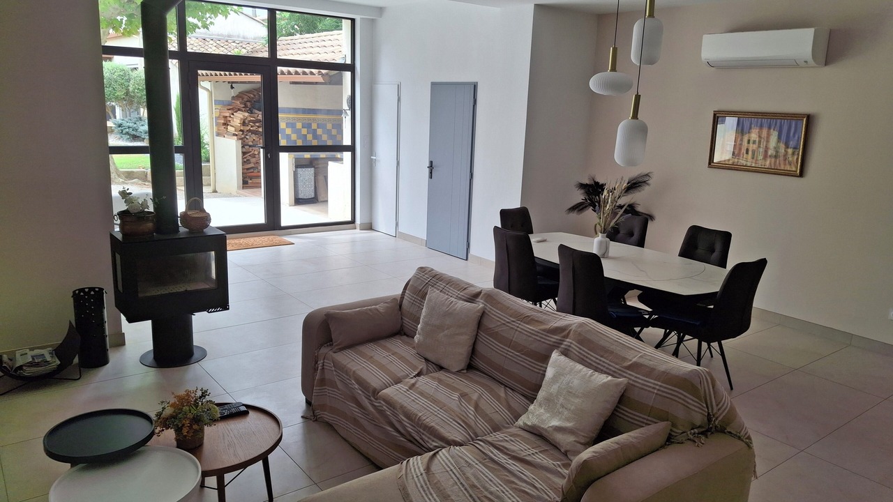 Photo of Livingroom in Saint-Gilles