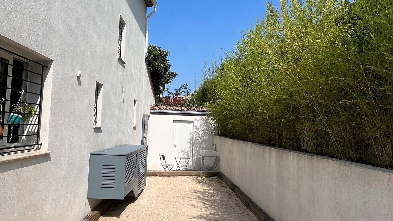 Photo of Outdoor in Gemenos
