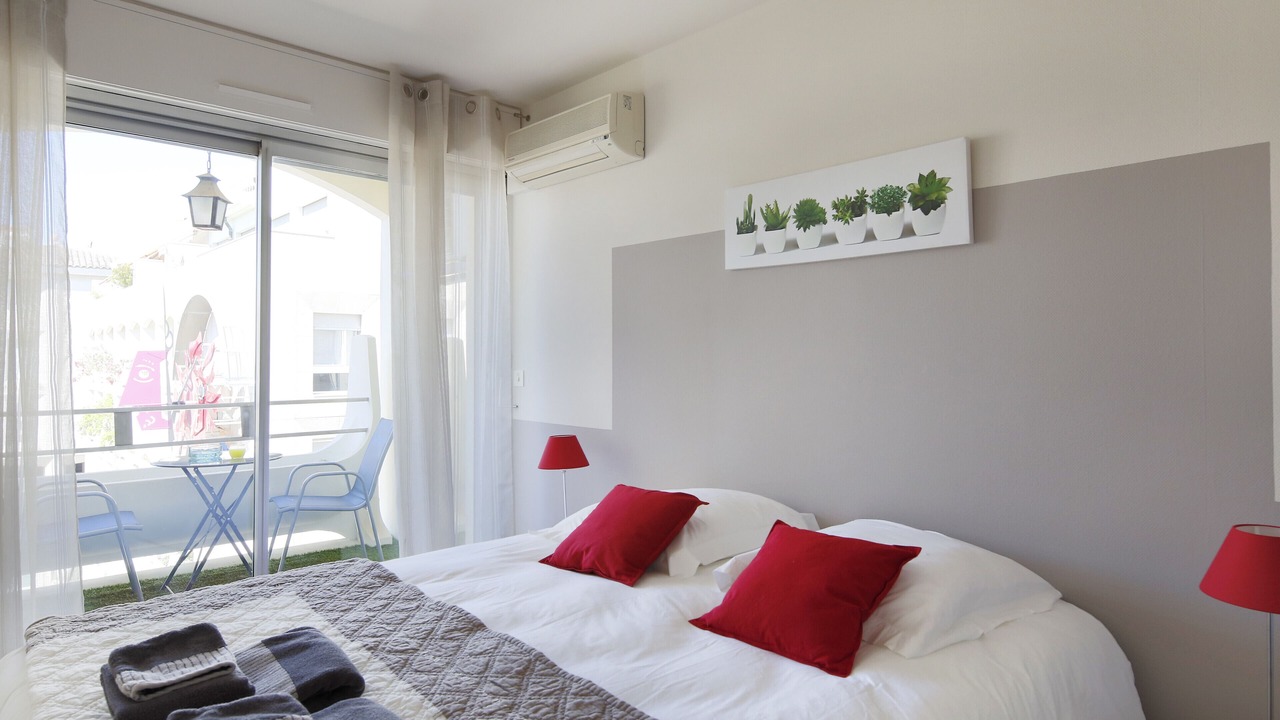 Photo of Bedroom in Avignon City Centre