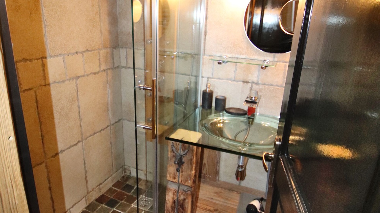 Photo of Bathroom in Montgenevre