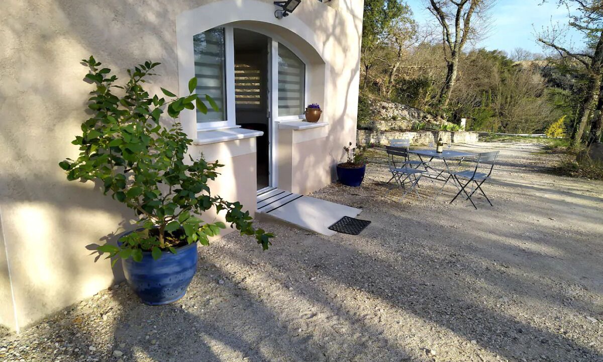 Photo of Patio Balcony in Collorgues
