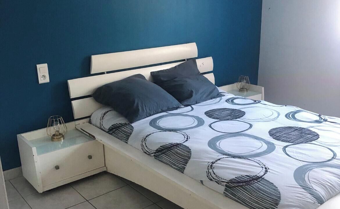 Photo of Bedroom in Eyragues