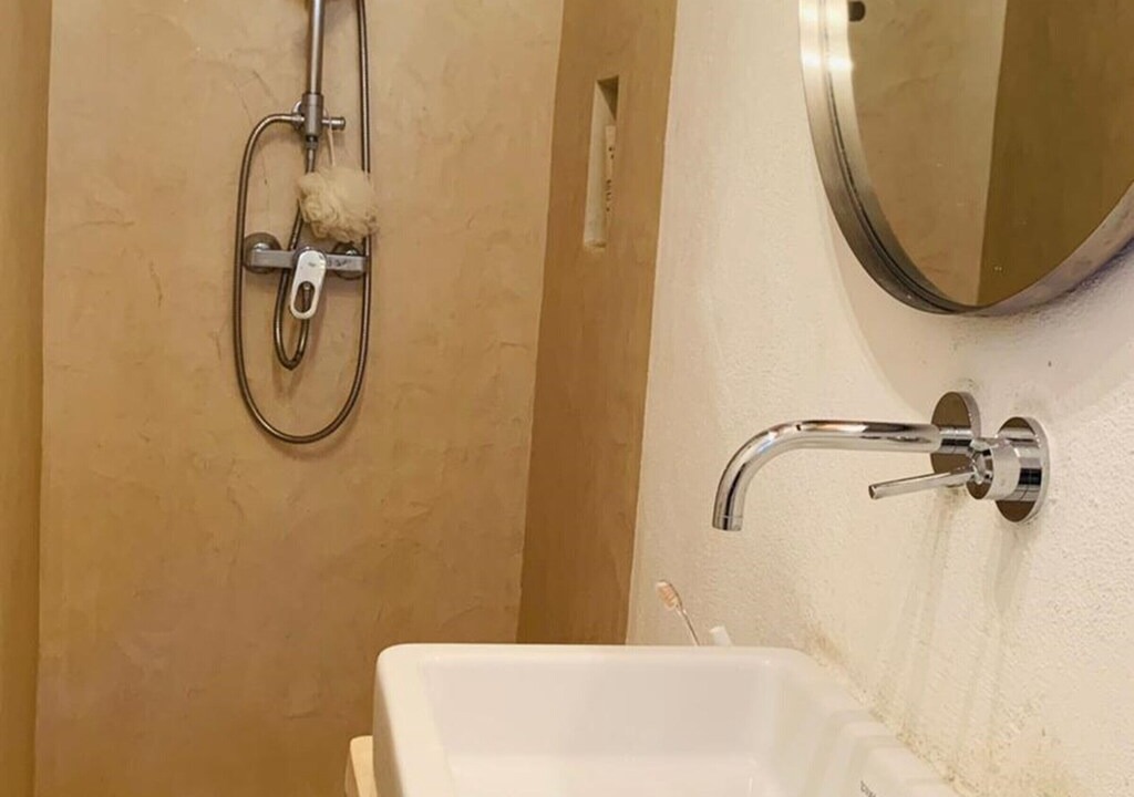 Photo of Bathroom in St.-Remy-de-Provence