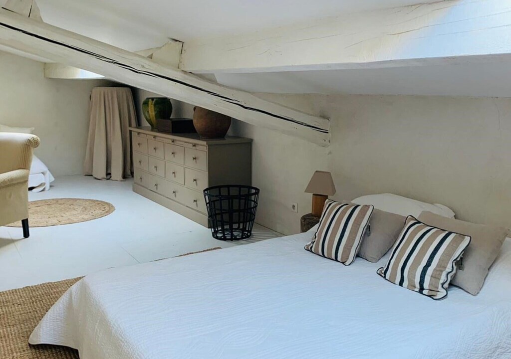 Photo of Bedroom in St.-Remy-de-Provence