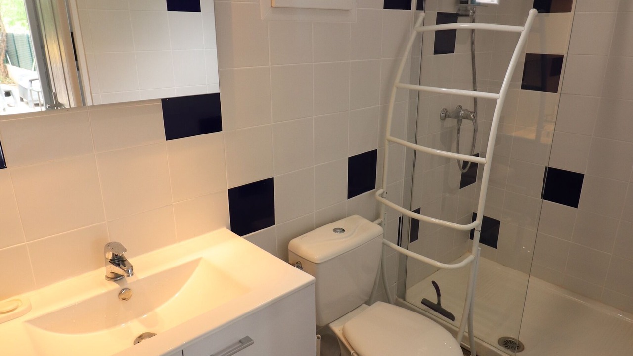 Photo of Bathroom in Hyeres