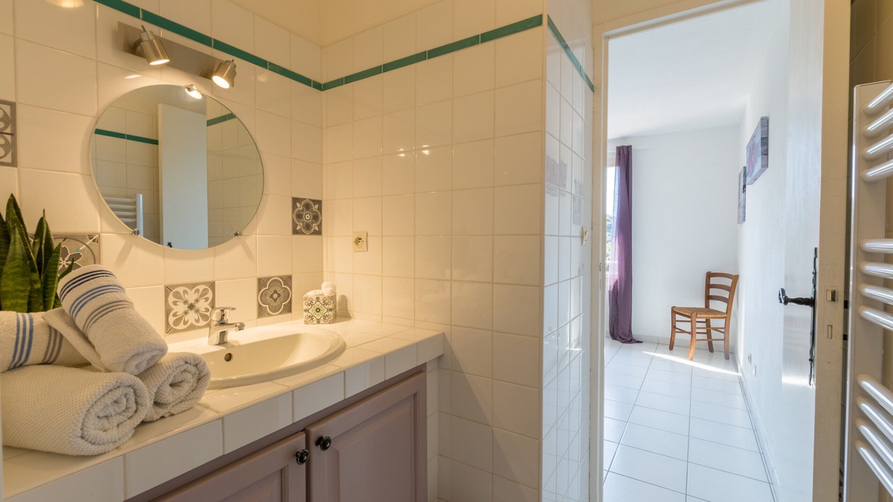 Photo of Bathroom in Giens