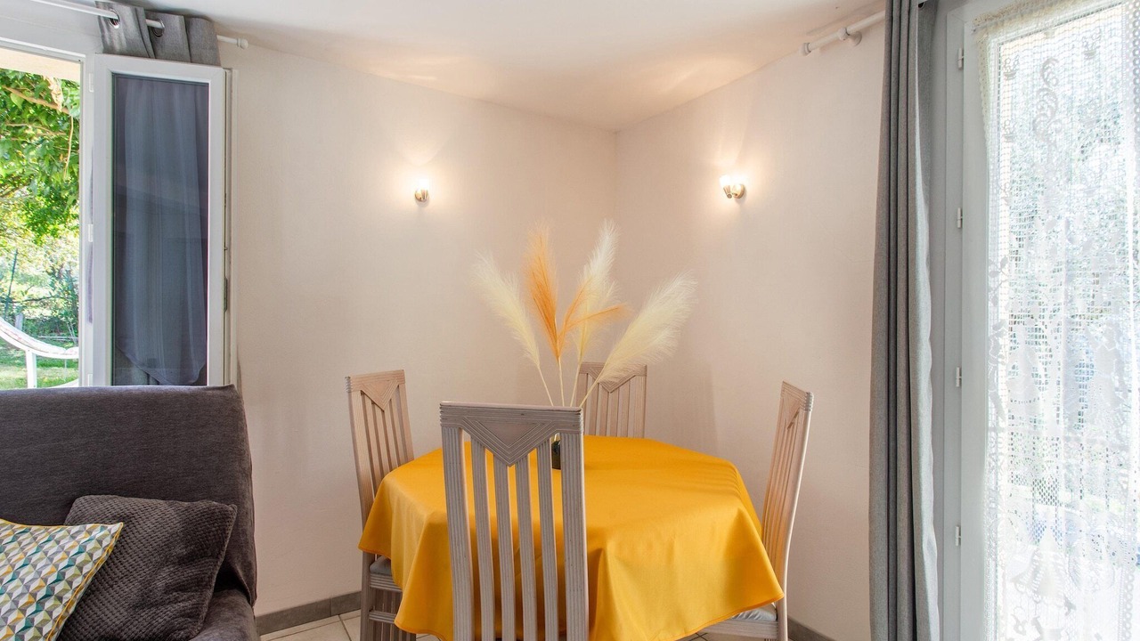Photo of Livingroom in Berre-des-Alpes
