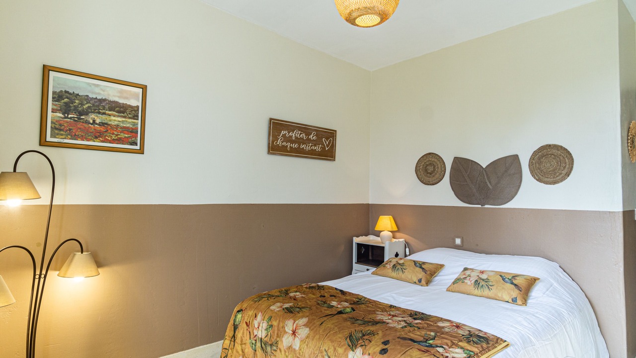 Photo of Bedroom in Cavaillon