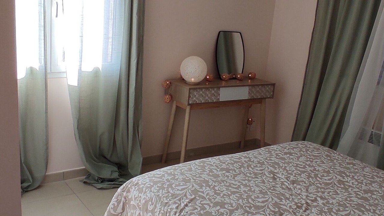 Photo of Bedroom in Sillans-la Cascade