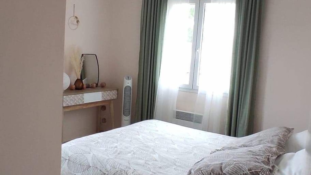 Photo of Bedroom in Sillans-la Cascade