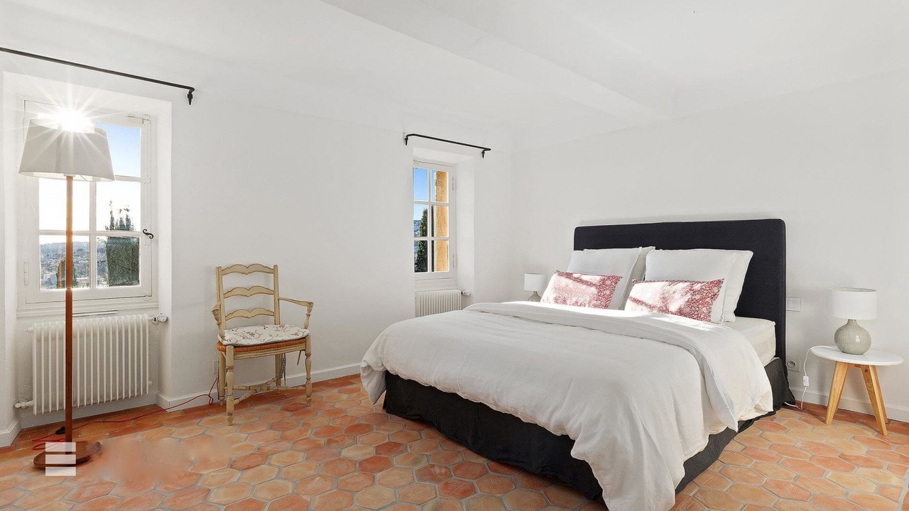 Photo of Bedroom in Grasse