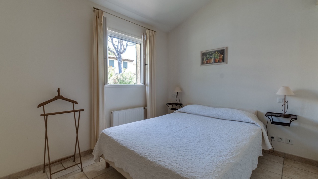 Photo of Bedroom in La Motte