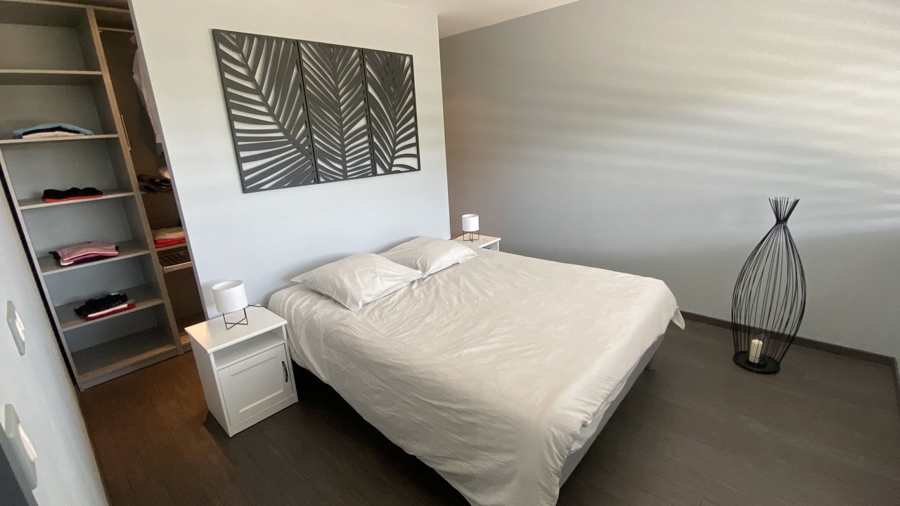 Photo of Bedroom in Reillanne