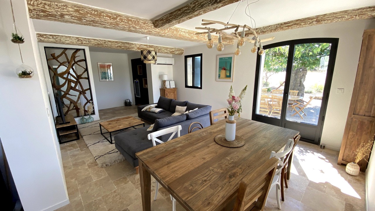Photo of Livingroom in Eygalieres