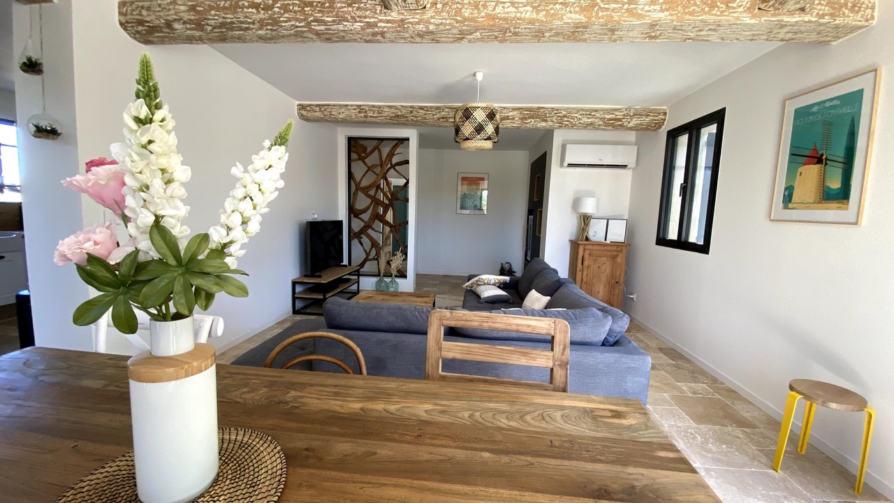 Photo of Livingroom in Eygalieres