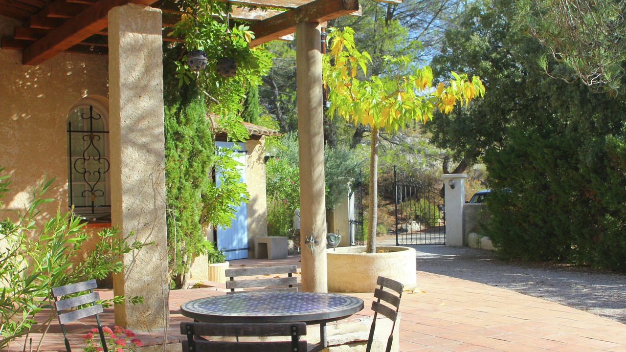 Photo of Outdoor in Esparron-de-Verdon
