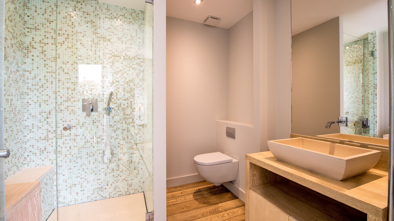Photo of Bathroom in Guerrevieille