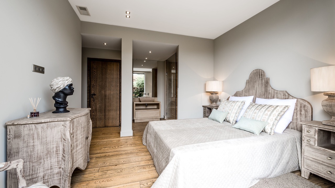 Photo of Bedroom in Guerrevieille