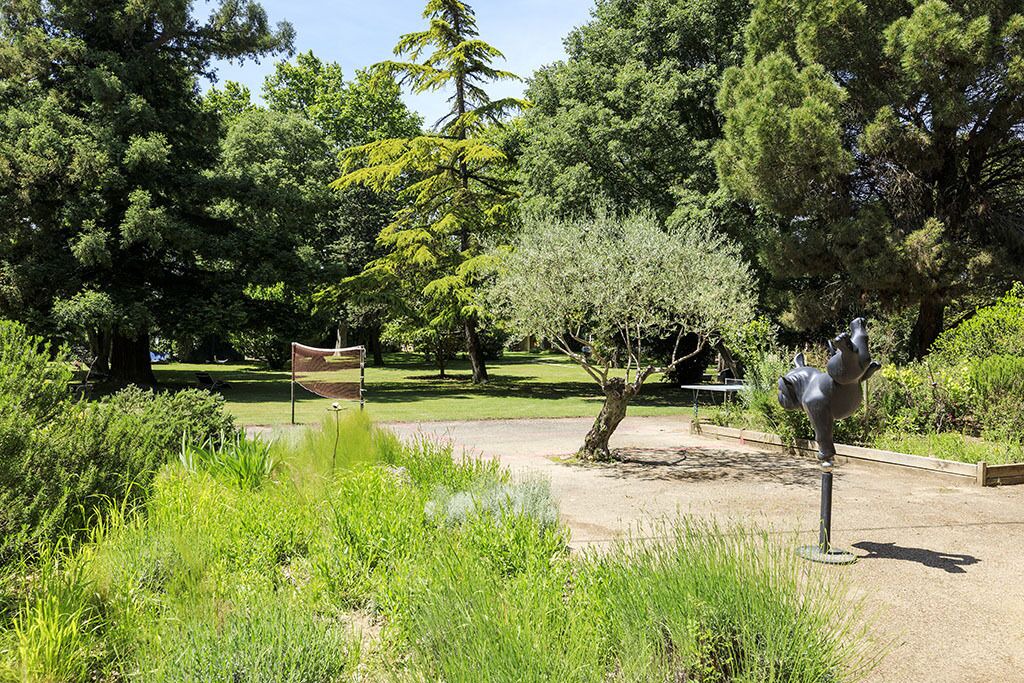 Photo of Others in Avignon
