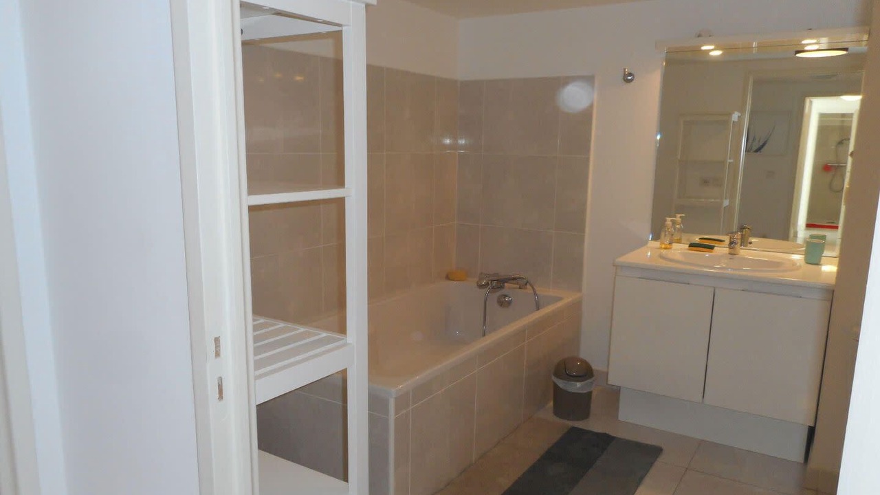 Photo of Bathroom in Saint-Tropez City Centre