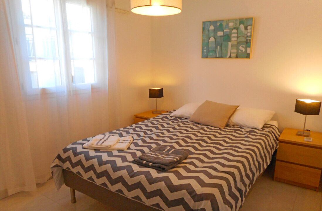 Photo of Bedroom in Saint-Tropez City Centre