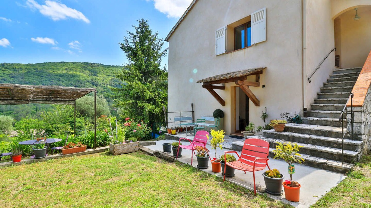 Photo of Patio Balcony in Le Bar-sur-Loup