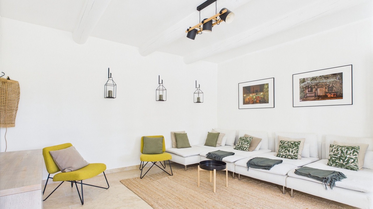 Photo of Livingroom in Eygalieres